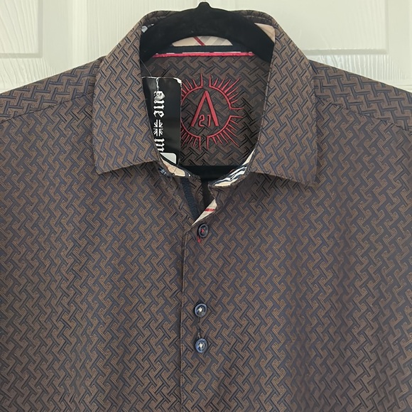 One Monarchy Mens stylish professional button up shirt Sz L NWT Brown Cuffed - Picture 2 of 10